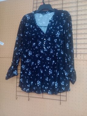 Ava & Grace Black Floral Henley Tunic